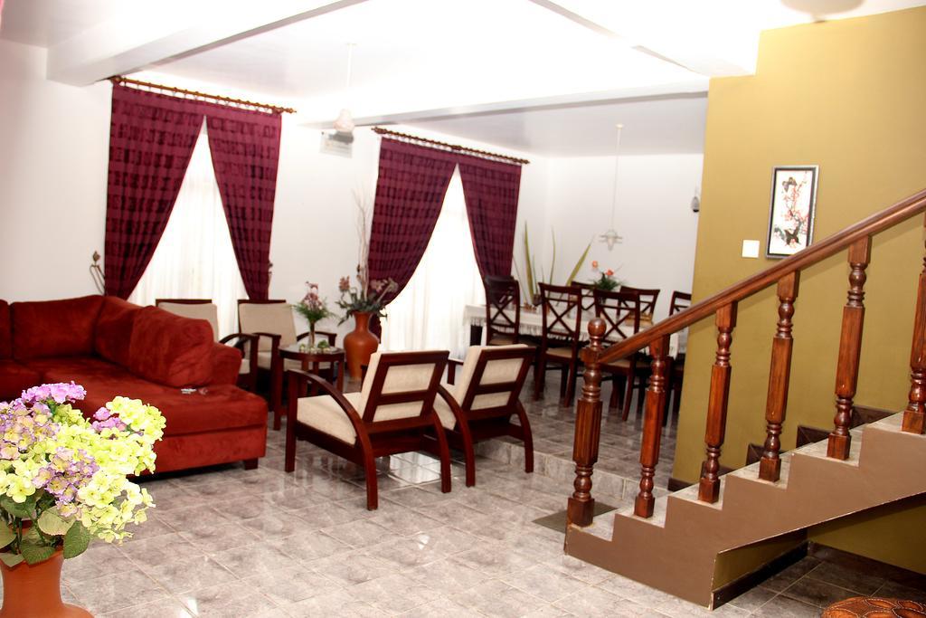 Perera Homestay نوفارا إيلِيا المظهر الخارجي الصورة